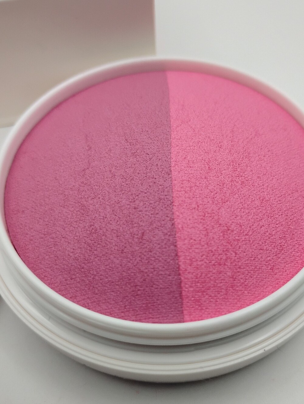 dibs. The Duet Baked Blush Two-Tone VIP Pink BNIB - Picture 3 of 5
